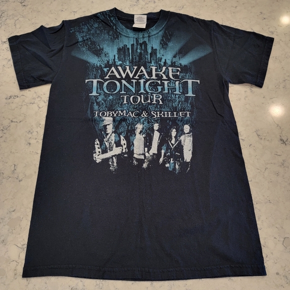 TobyMac & Skillet 2010 Awake Tonight Tour Official Tour Merch Graphic Tee Small - Picture 3 of 10